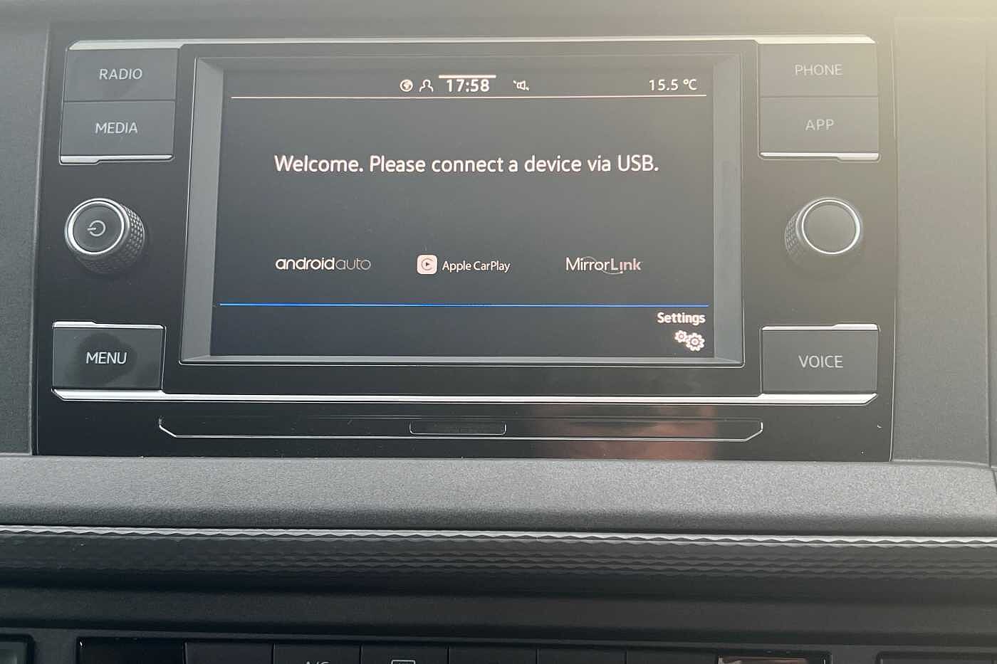 Volkswagen Transporter 2.0TDI 150 T32 Highline Kombi BMT SWB DSG