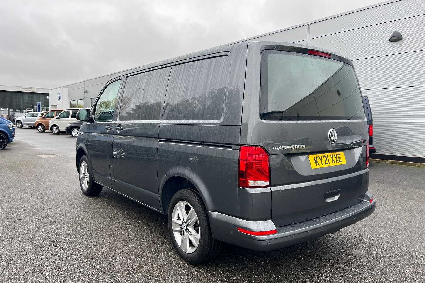 Volkswagen Transporter T32 Swb Diesel 2.0 BiTDI 204 Highline Van 4MOTION DSG
