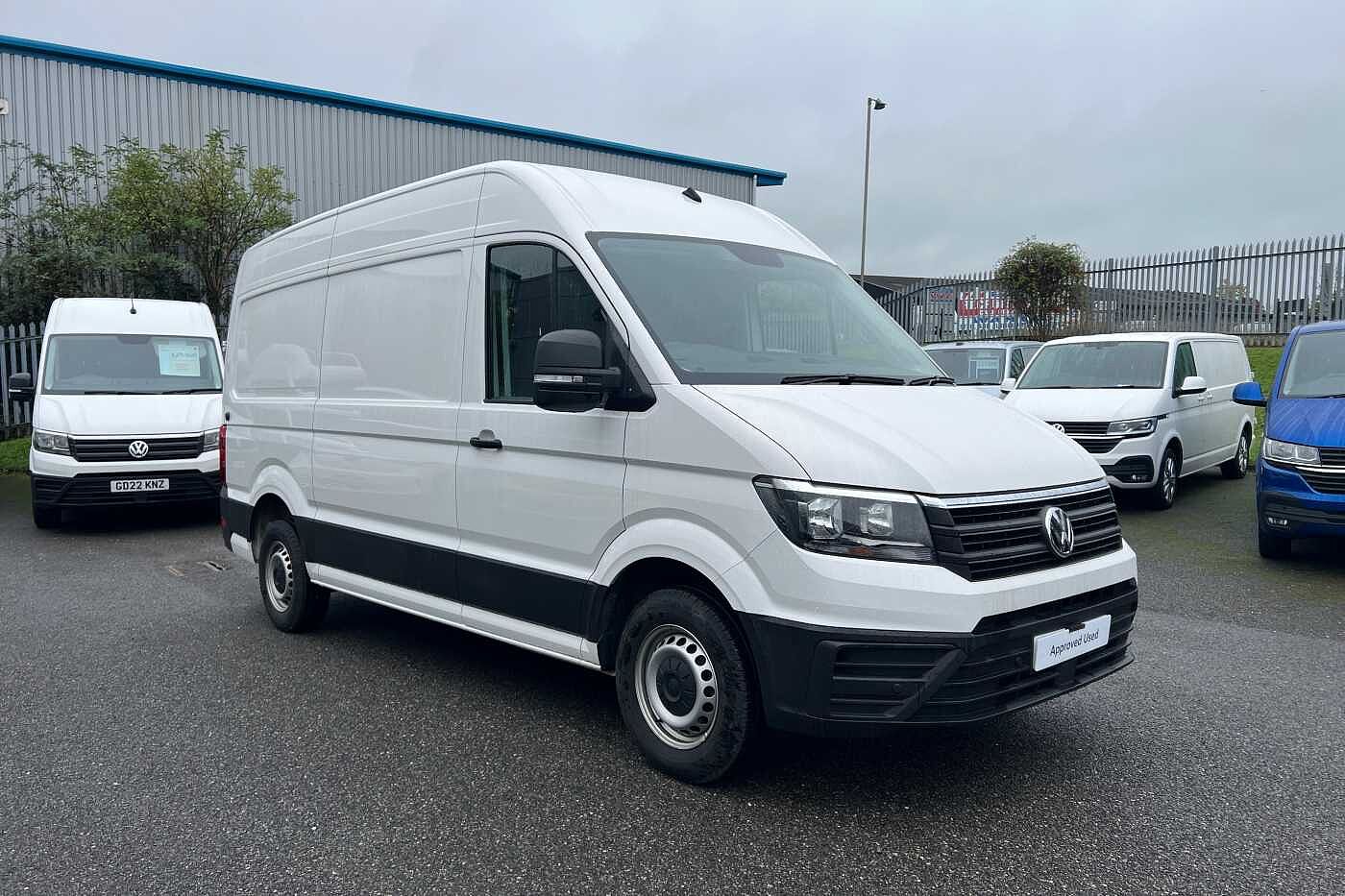 Volkswagen Crafter Cr35 Mwb Diesel Fwd 2.0 TDI 140PS Trendline High Roof Van *Business Pack, A/C*