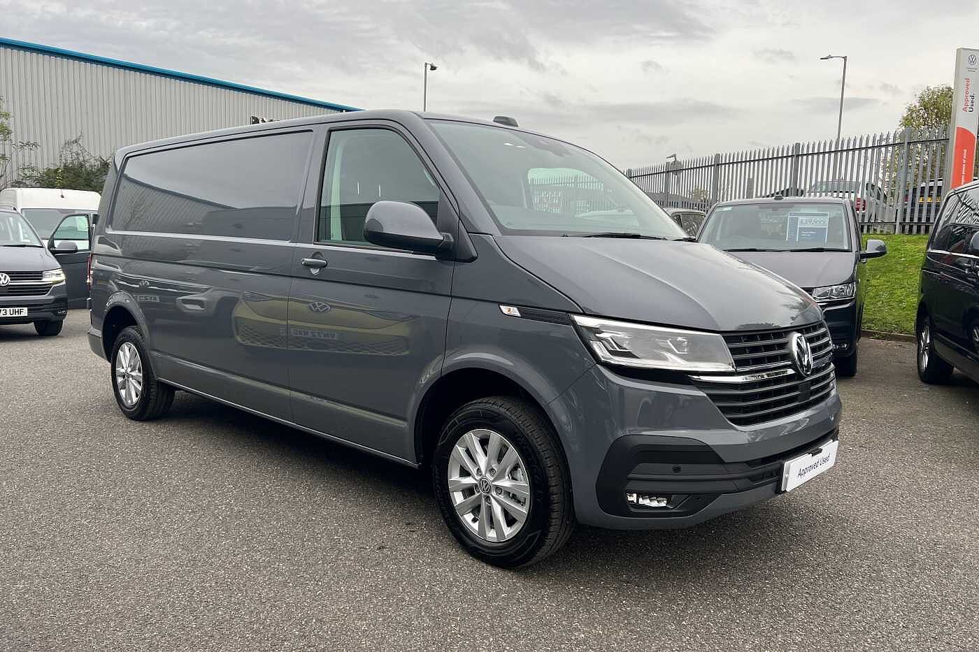 Volkswagen Transporter 2.0TDI (150PS)Eu6 T28 Highline LWB DSG