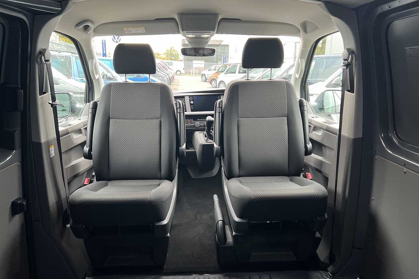 Volkswagen Transporter 2.0TDI (150PS)Eu6 T28 Highline LWB DSG