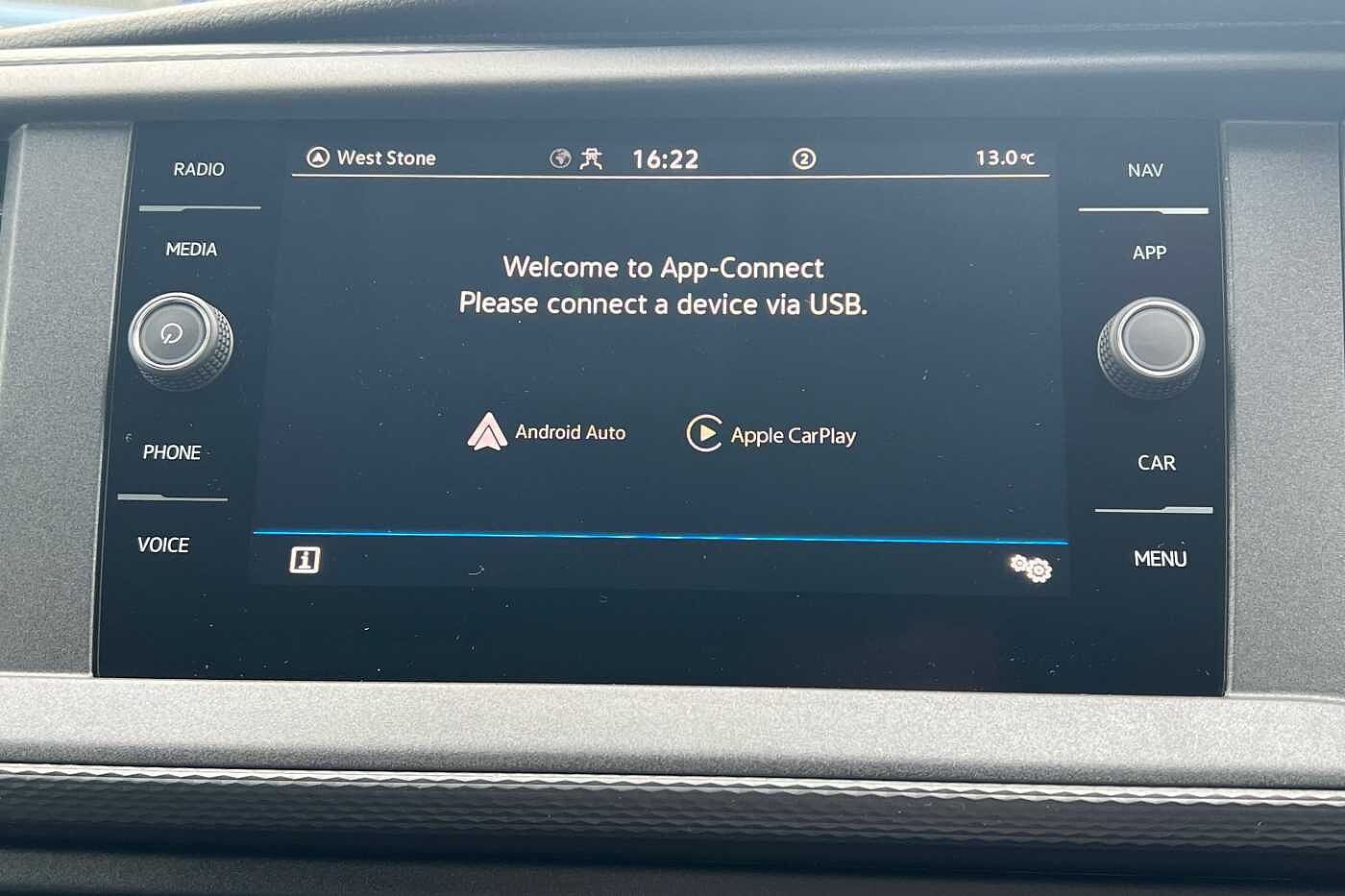 Volkswagen Transporter 2.0TDI (150PS)Eu6 T28 Highline LWB DSG