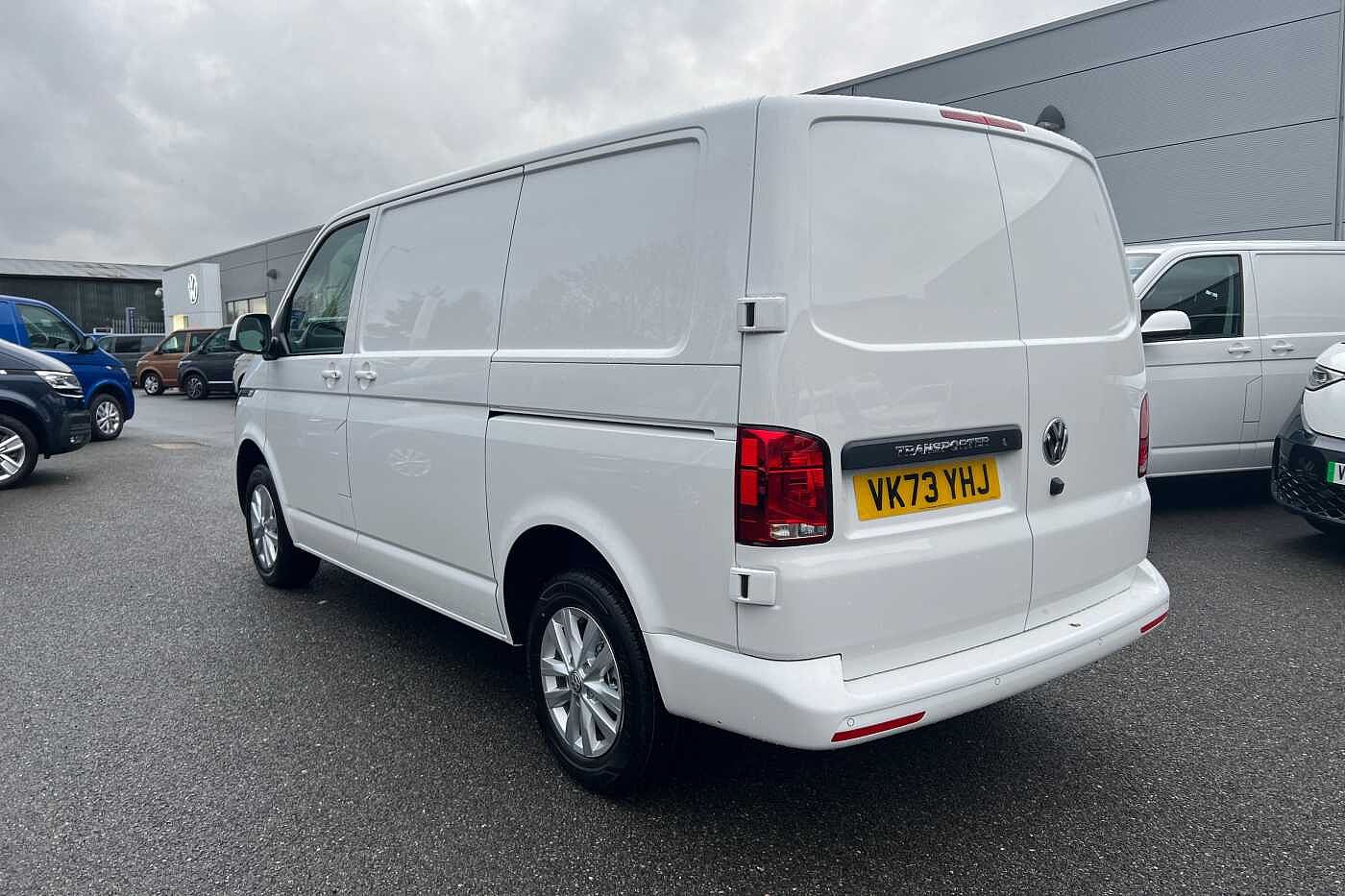 Volkswagen Transporter T28 Swb Diesel 2.0 TDI 150 Highline Van DSG SWB