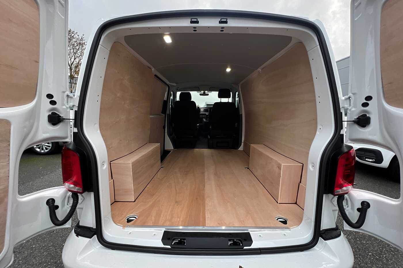 Volkswagen Transporter T28 Swb Diesel 2.0 TDI 150 Highline Van DSG SWB