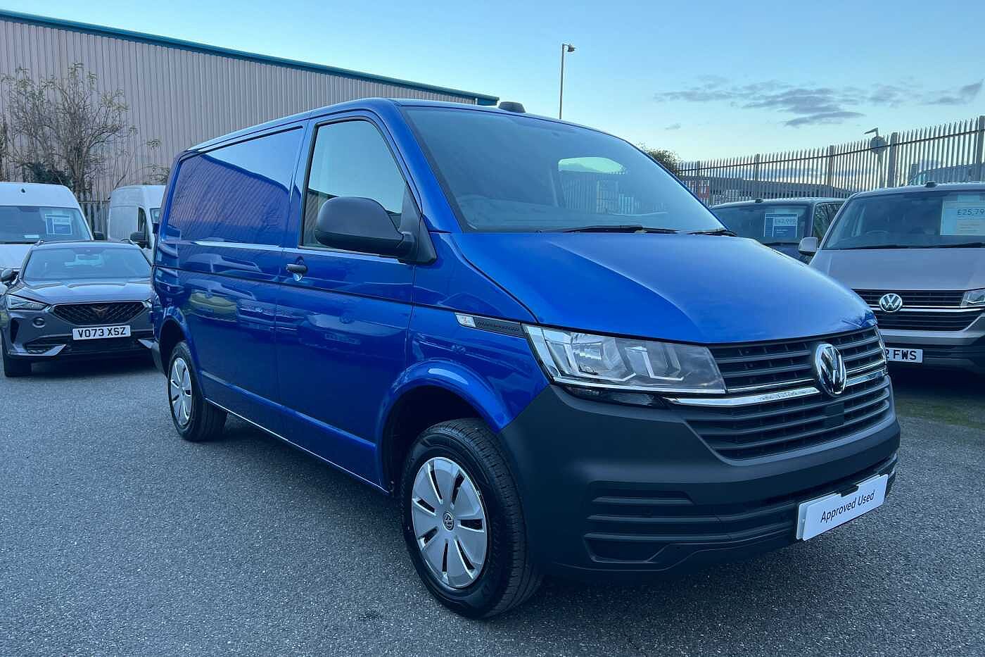 Volkswagen Transporter T28 Swb Diesel 2.0 TDI 110 Startline Van SWB ***Air Con, Sensors, Delivery Miles***