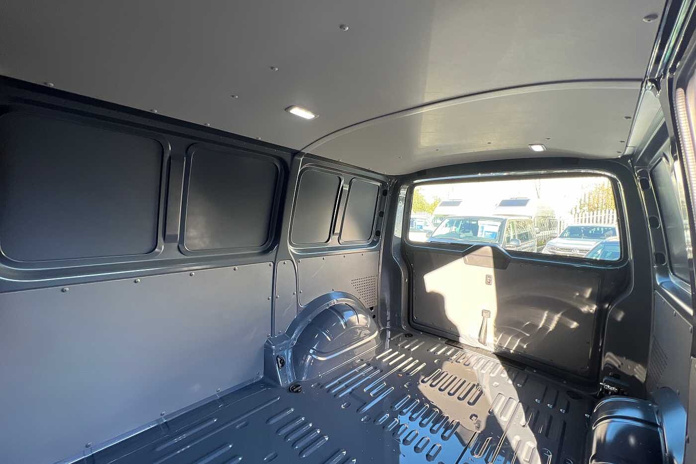 Volkswagen Transporter T30 Swb Diesel 2.0 TDI 110 Startline Van SWB ***Aircon & Rear Sensors***