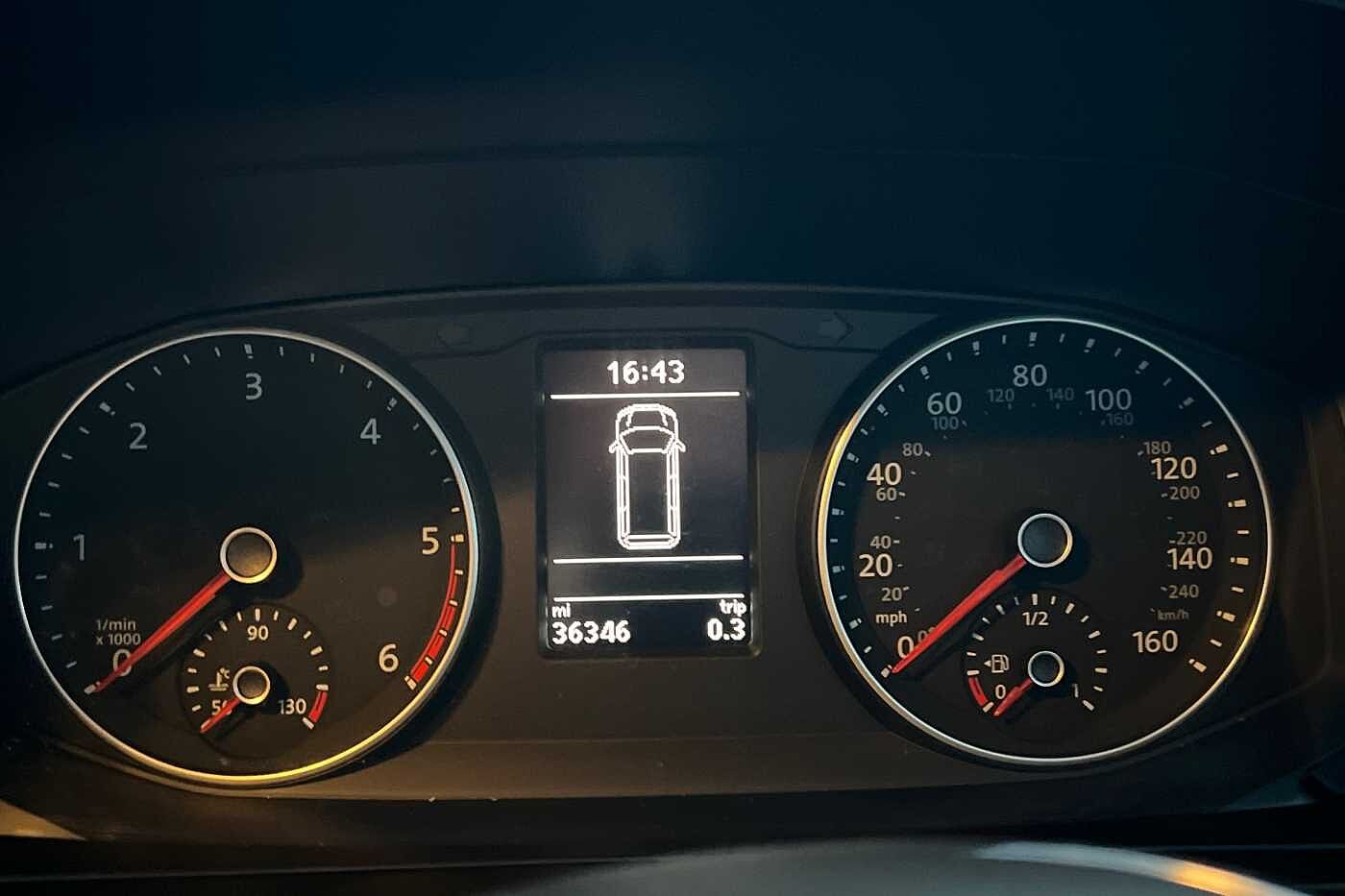 Volkswagen Transporter T30 Swb Diesel 2.0 TDI BMT 150 Edition Kombi Van DSG