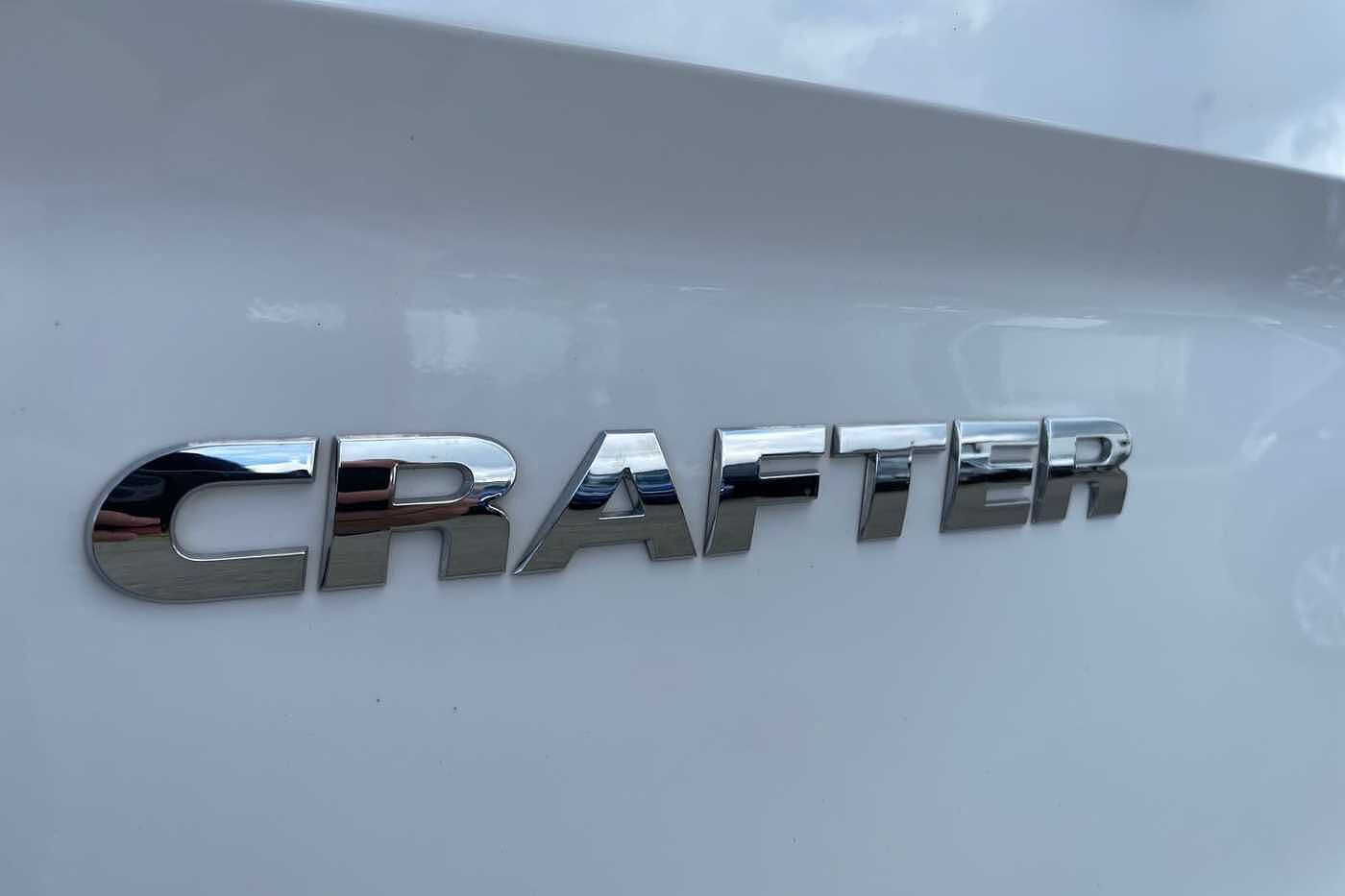 Volkswagen Crafter CR35 Panel van Trendline LWB 140 PS 2.0 TDI 6sp Manual FWD