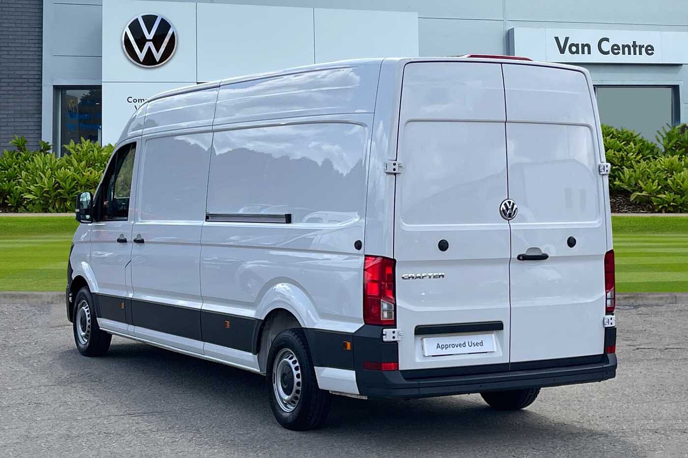 Volkswagen Crafter CR35 Panel van Trendline LWB 140 PS 2.0 TDI 6sp Manual FWD