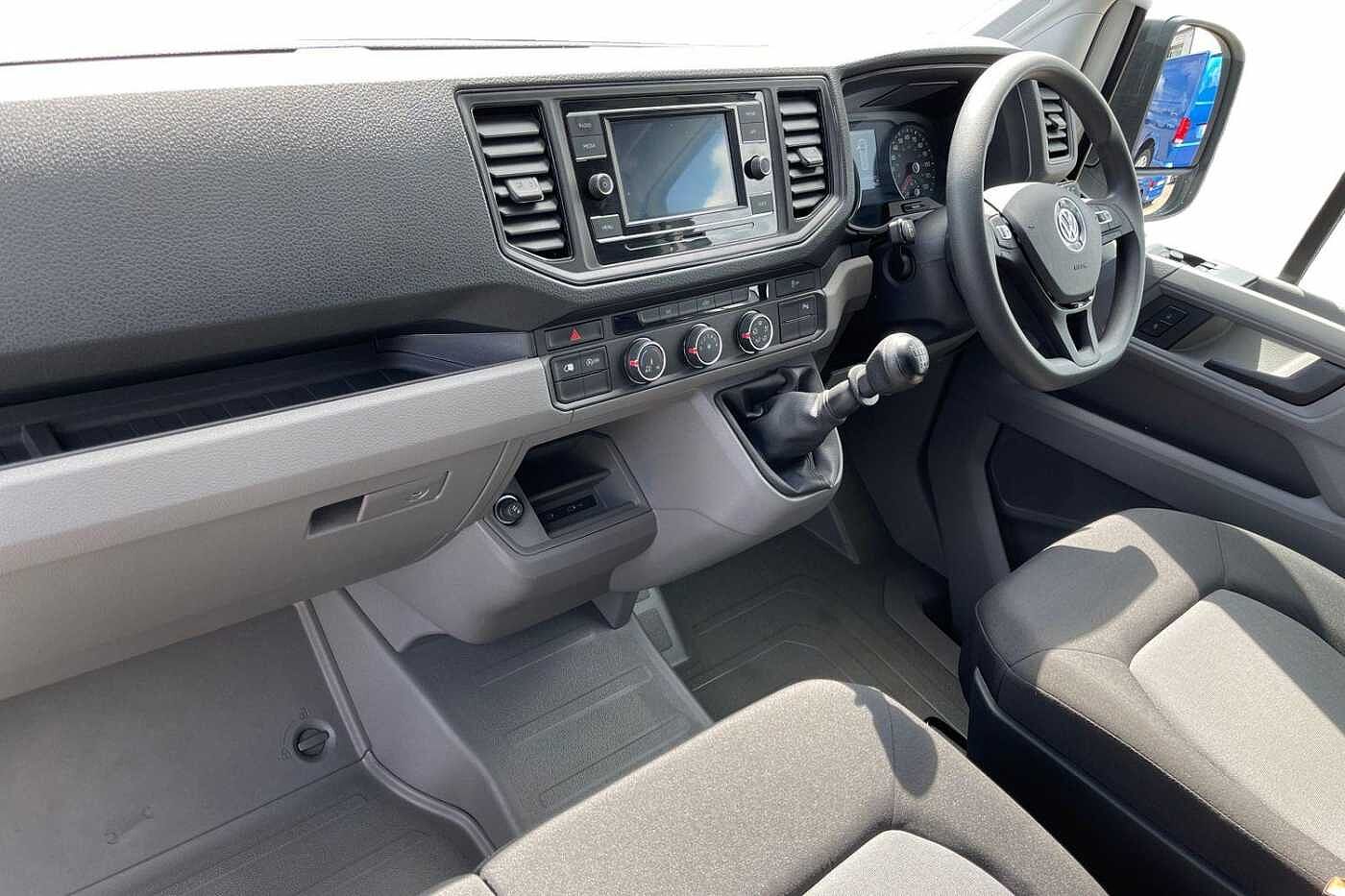 Volkswagen Crafter CR35 Panel van Trendline LWB 140 PS 2.0 TDI 6sp Manual FWD