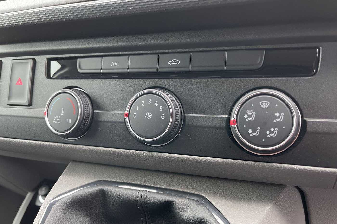 Volkswagen Transporter T28 Panel van Startline SWB 110 PS 2.0 TDI 5sp Manual