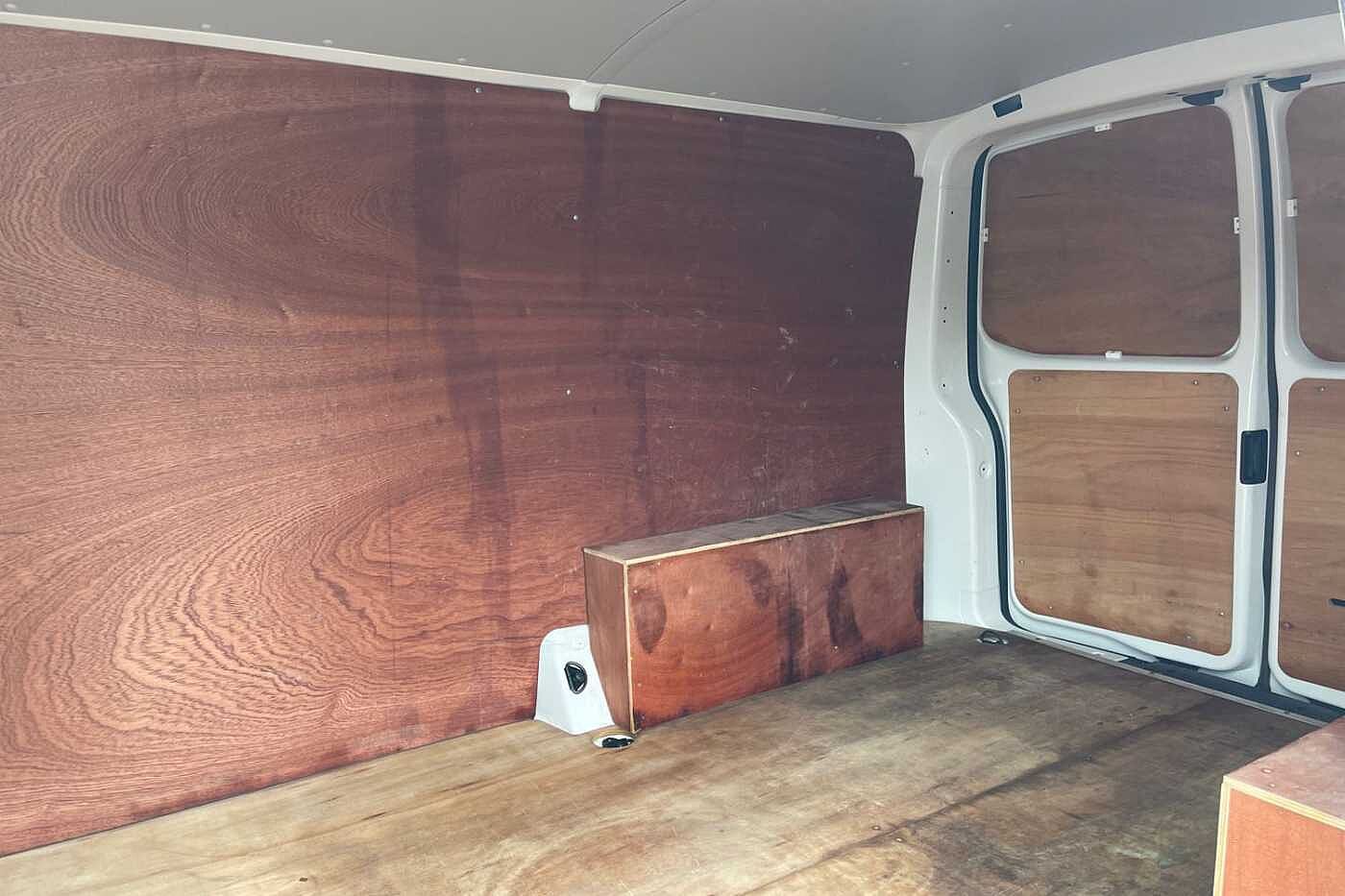 Volkswagen Transporter T28 Panel van Startline SWB 110 PS 2.0 TDI 5sp Manual