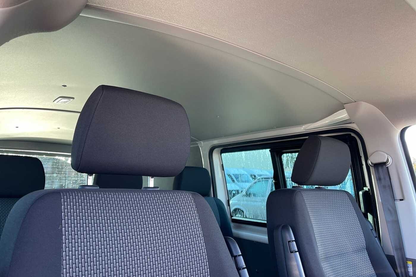 Volkswagen Transporter T32 Kombi Highline LWB 150 PS 2.0 TDI 6sp Manual