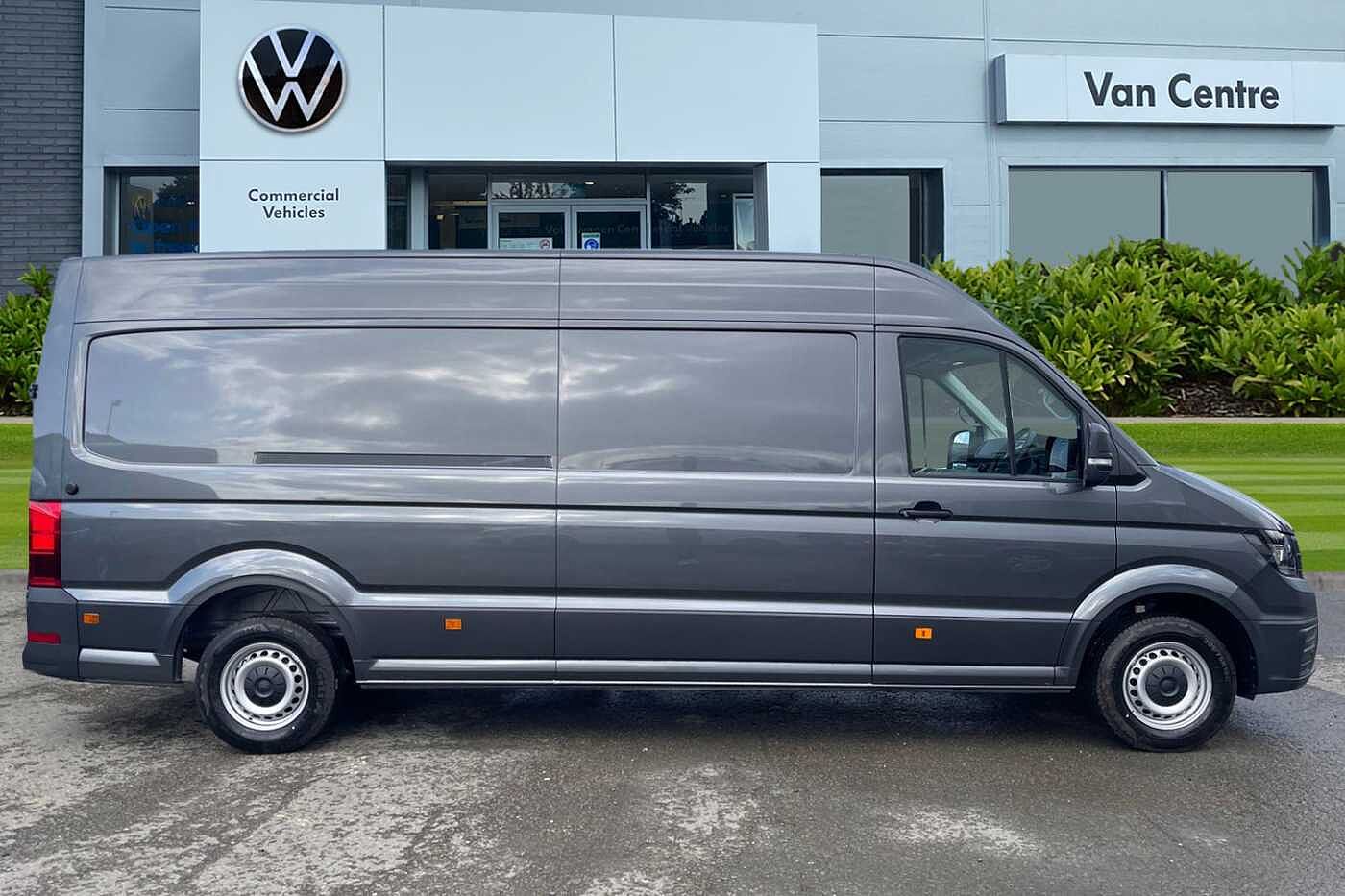 Volkswagen Crafter CR35 Panel van Trendline LWB 177 PS 2.0 TDI 6sp Manual FWD