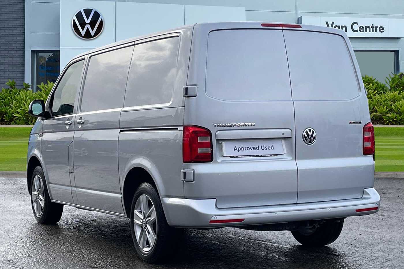 Volkswagen Transporter T32 Panel van Highline SWB 199 PS 2.0 TDI BMT 7sp DSG 4MOTION