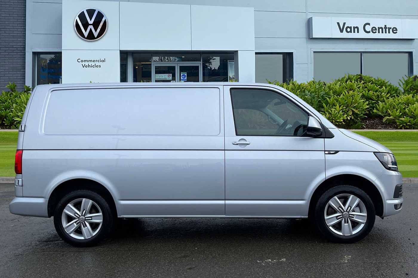 Volkswagen Transporter T32 Panel van Highline SWB 199 PS 2.0 TDI BMT 7sp DSG 4MOTION