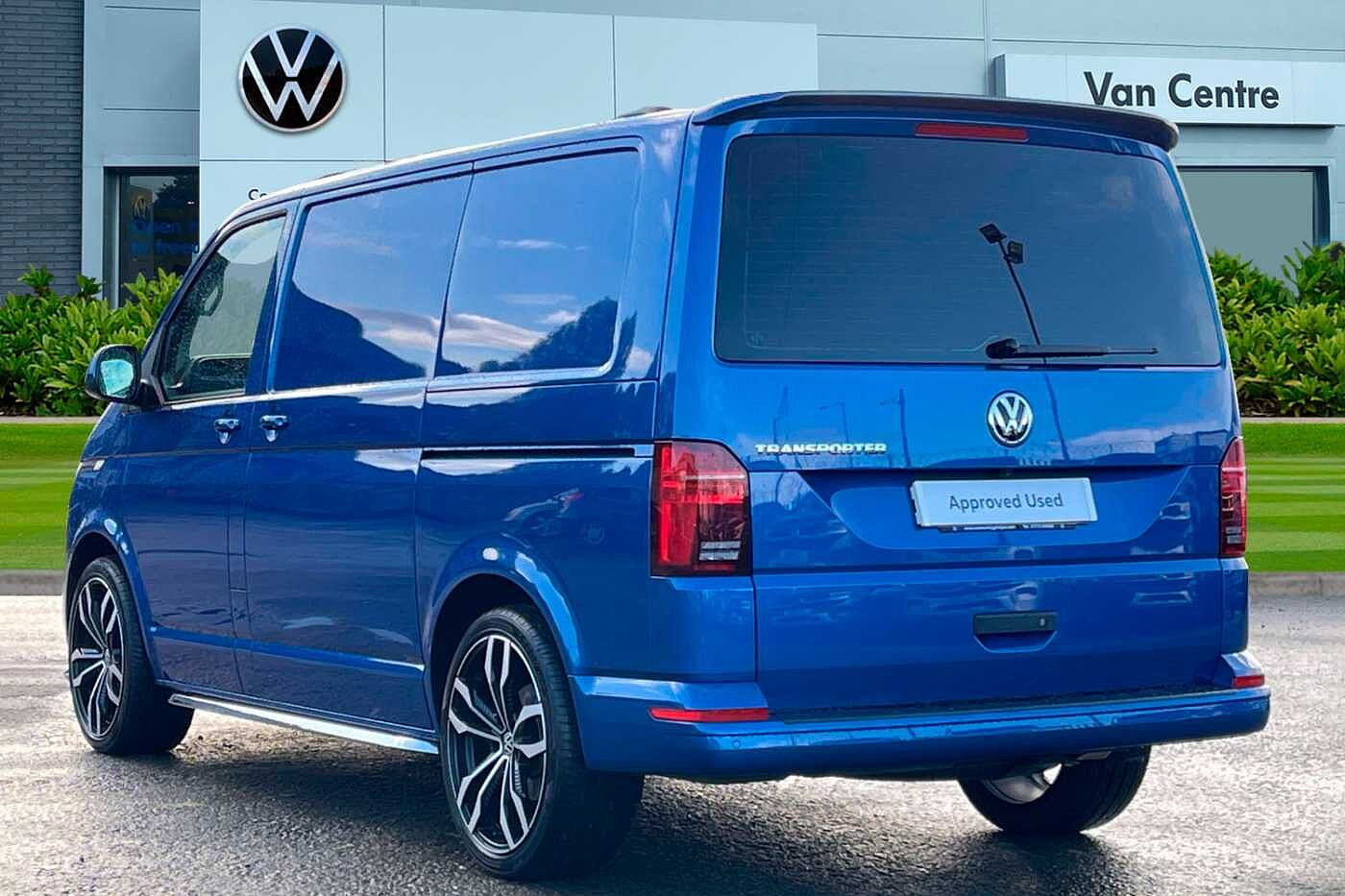 Volkswagen Transporter T30 Panel van Highline SWB 150 PS 2.0 TDI 6sp Manual