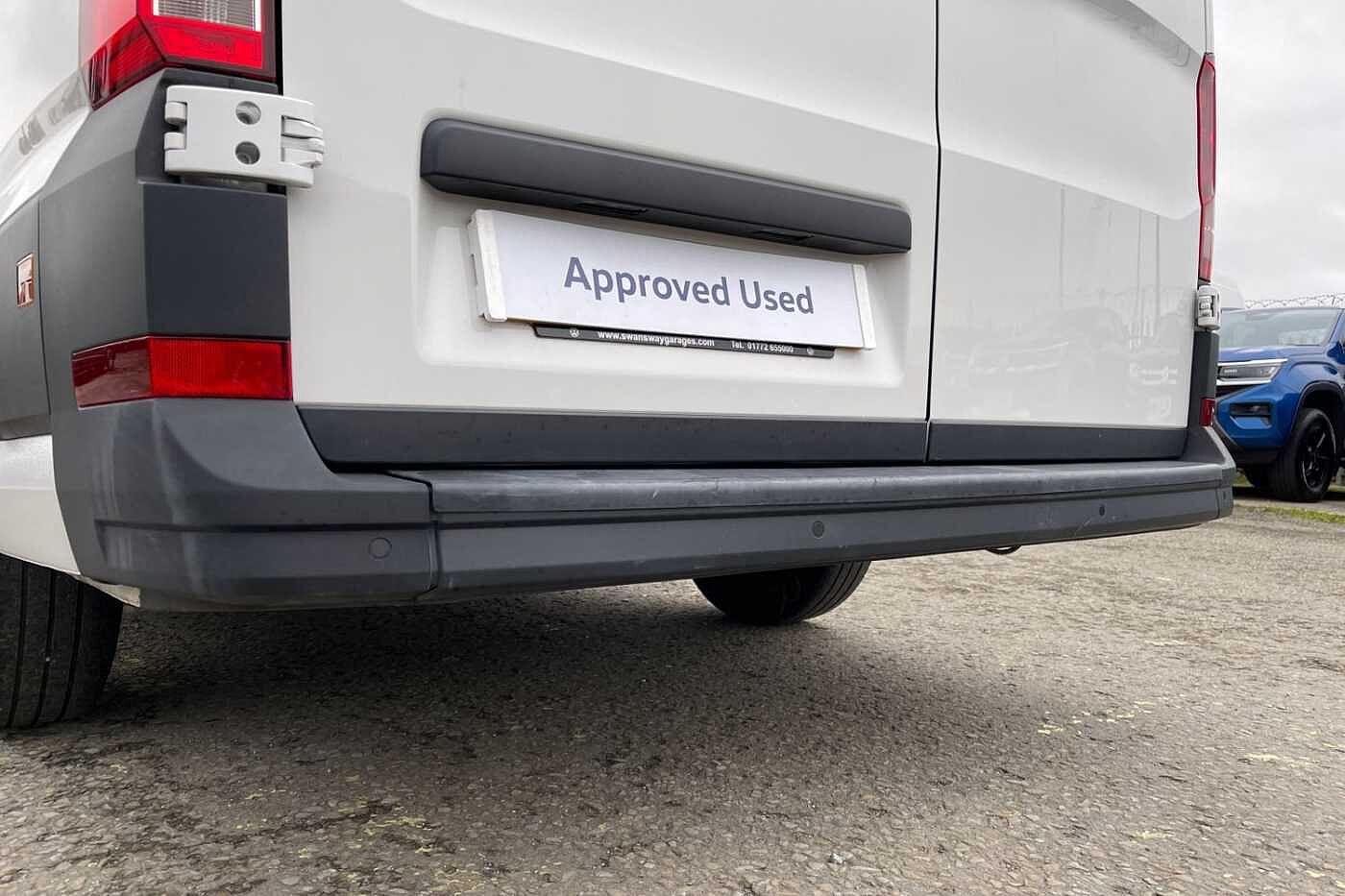 Volkswagen Crafter CR35 Panel van Trendline LWB 140 PS 2.0 TDI 6sp Manual FWD