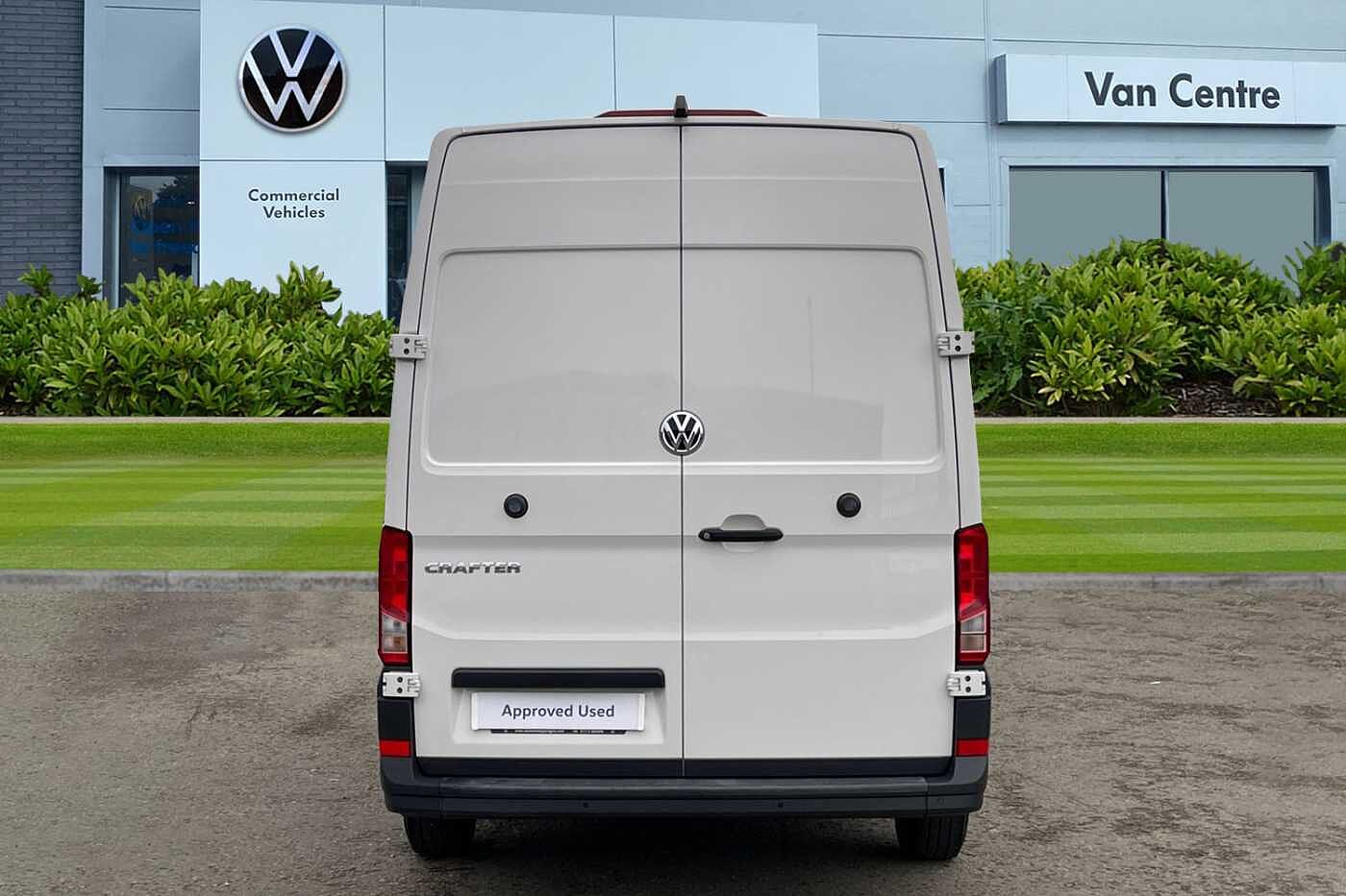 Volkswagen Crafter CR35 Panel van Trendline LWB 140 PS 2.0 TDI 6sp Manual FWD