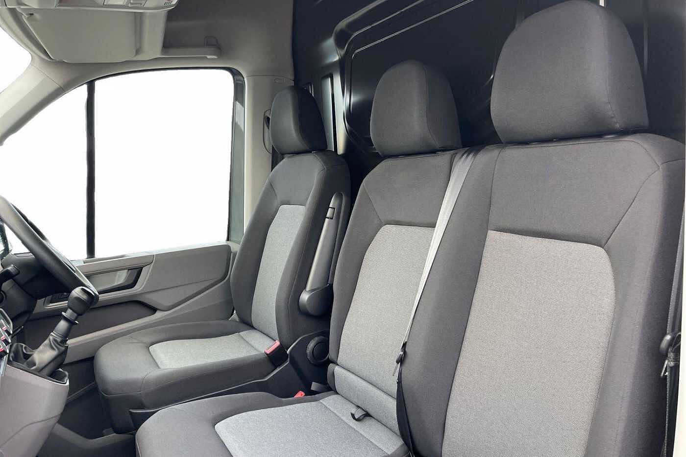 Volkswagen Crafter CR35 Panel van Trendline LWB 140 PS 2.0 TDI 6sp Manual FWD