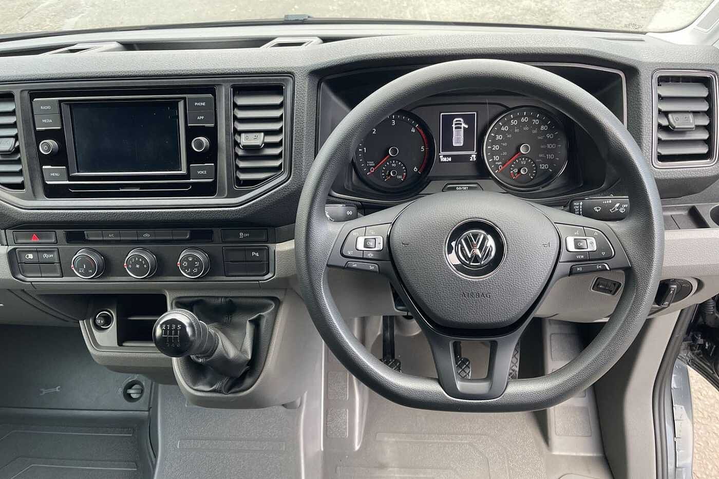 Volkswagen Crafter CR35 Panel van Trendline LWB 140 PS 2.0 TDI 6sp Manual FWD