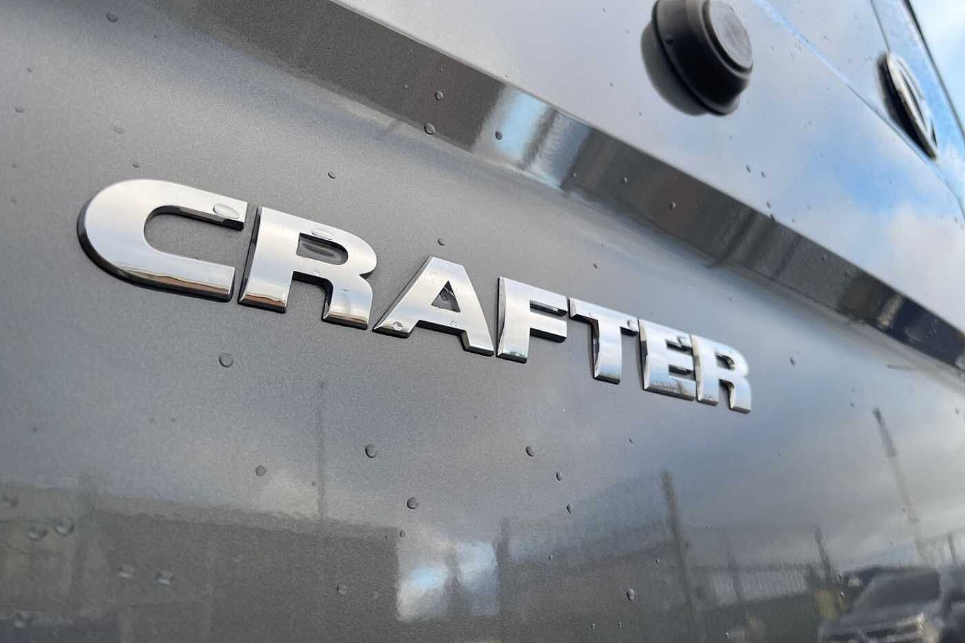 Volkswagen Crafter CR35 Panel van Trendline LWB 140 PS 2.0 TDI 6sp Manual FWD