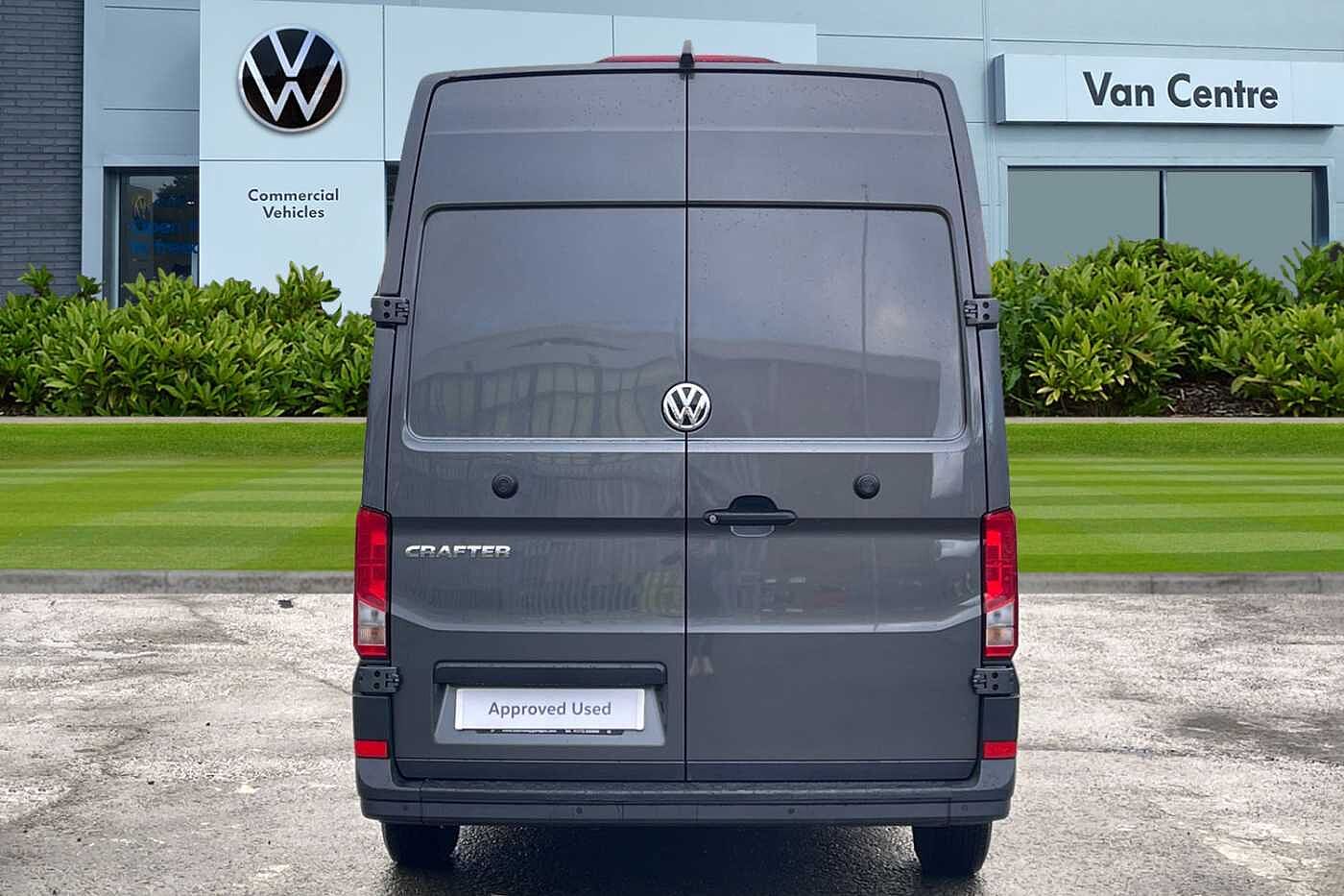 Volkswagen Crafter CR35 Panel van Trendline LWB 140 PS 2.0 TDI 6sp Manual FWD