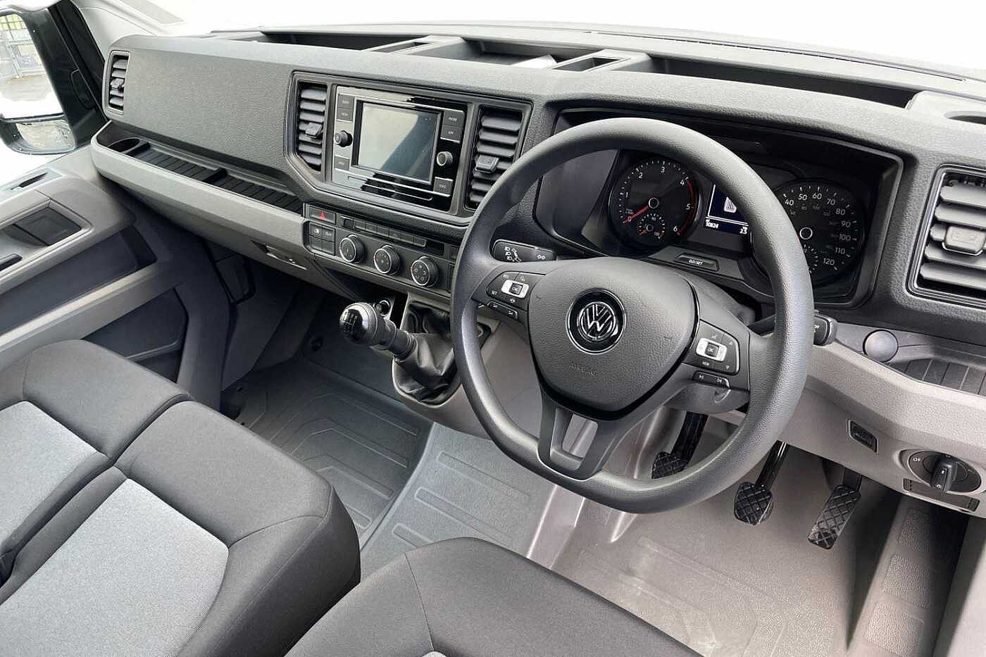 Volkswagen Crafter CR35 Panel van Trendline LWB 140 PS 2.0 TDI 6sp Manual FWD