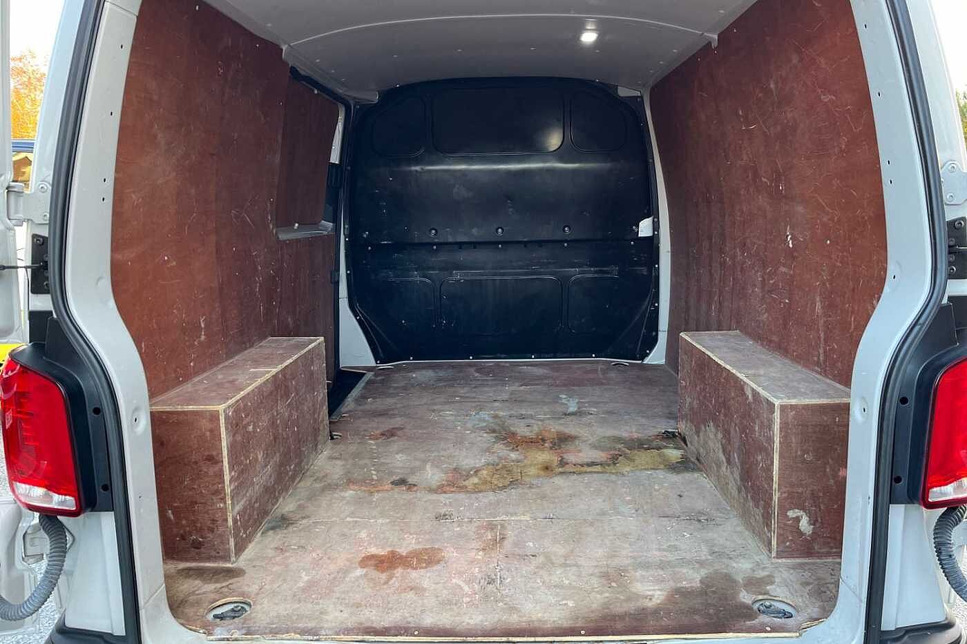 Volkswagen Transporter T28 Panel van Startline SWB 110 PS 2.0 TDI 5sp Manual