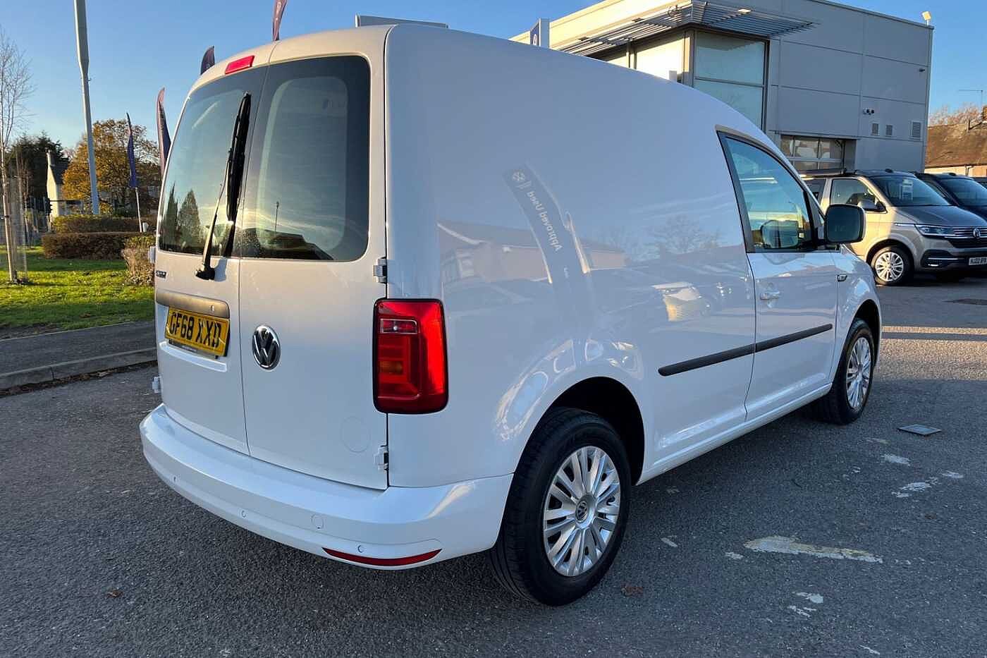 Volkswagen Caddy C20 Panel van Trendline SWB EU6 102 PS 2.0 TDI BMT 5sp Manual