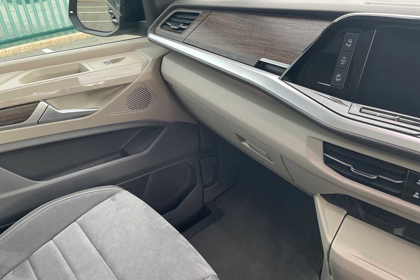 Volkswagen Multivan Style 2.0TDI 150ps Standard 7S Combi DSG