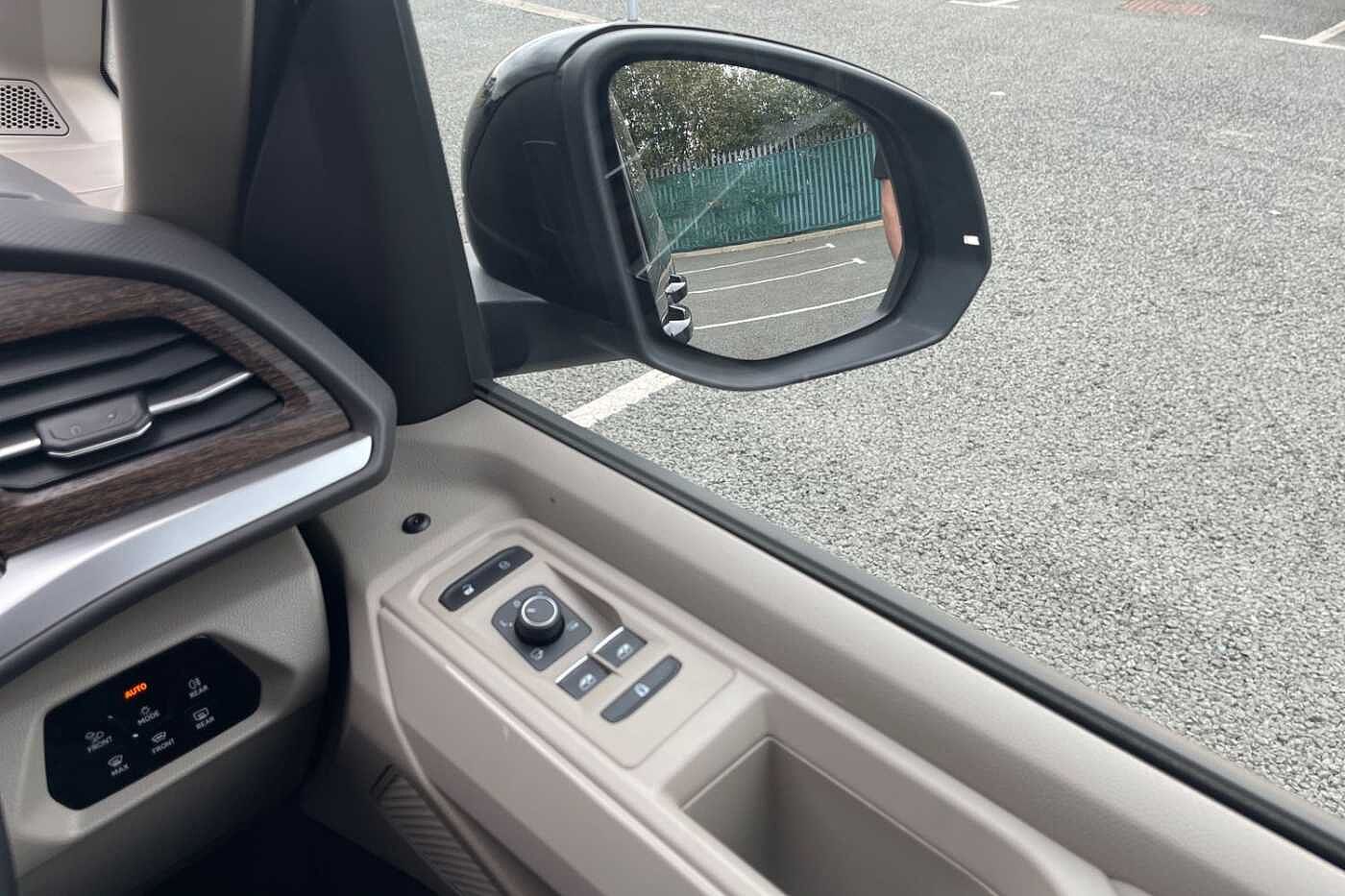 Volkswagen Multivan Style 2.0TDI 150ps Standard 7S Combi DSG