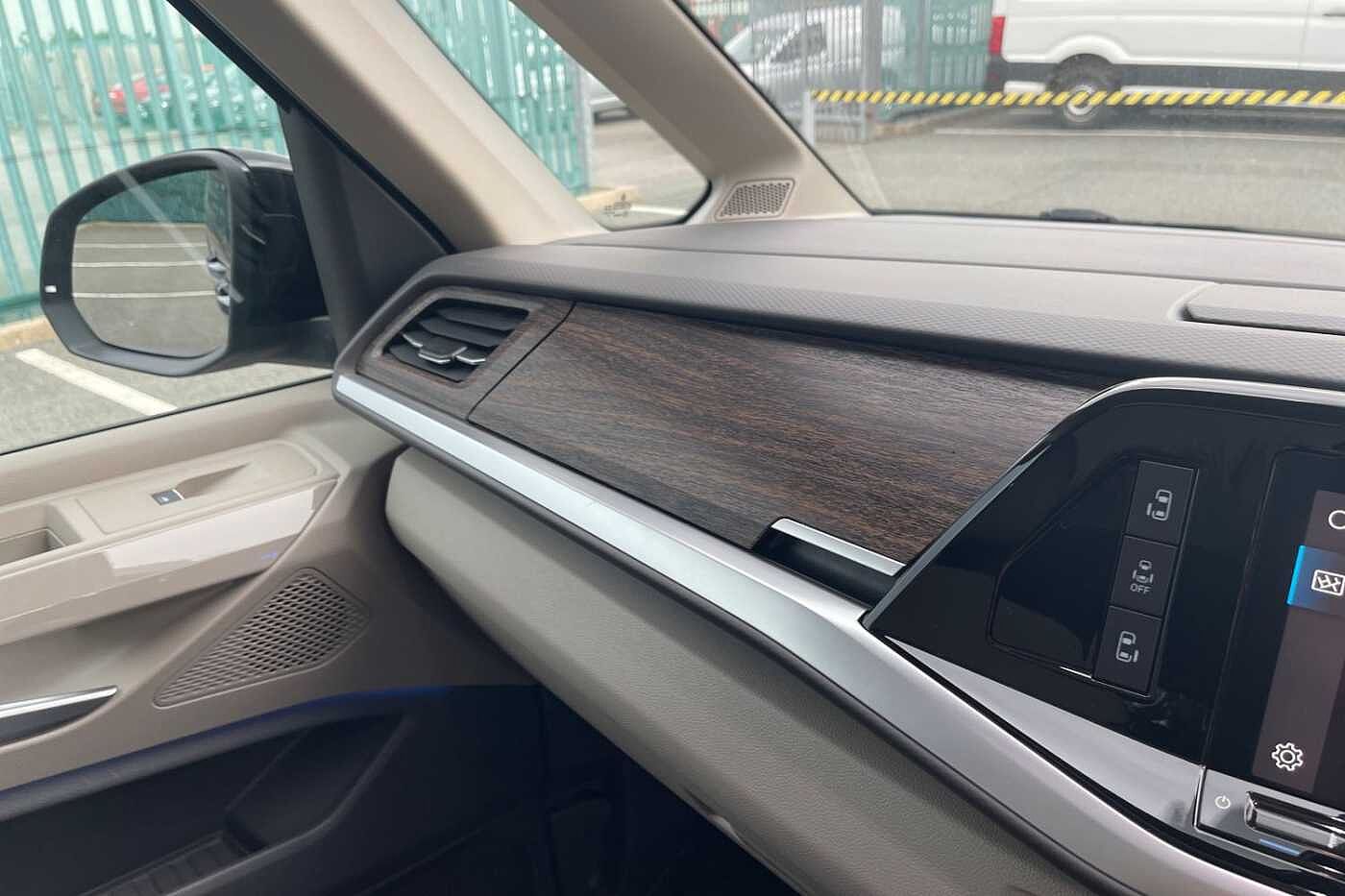 Volkswagen Multivan Style 2.0TDI 150ps Standard 7S Combi DSG