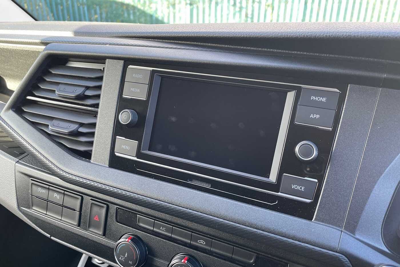 Volkswagen Transporter 2.0TDI 110ps T28 Highline BMT SWB PV