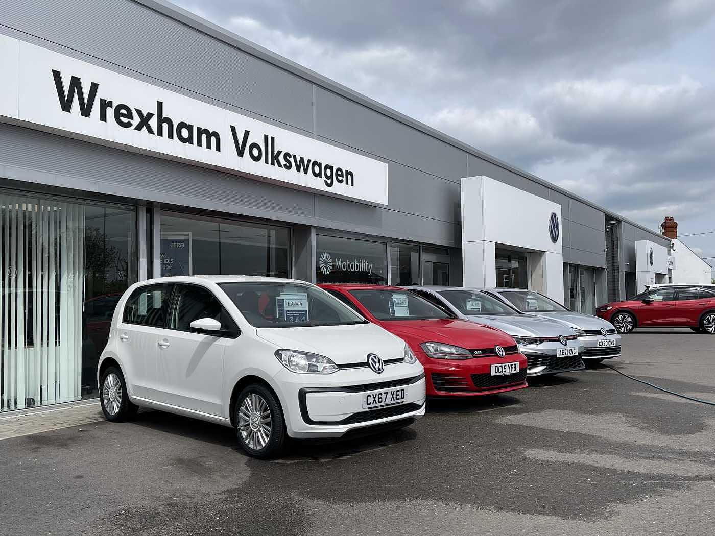 Volkswagen Transporter 2.0TDI 110ps T28 Highline BMT SWB PV