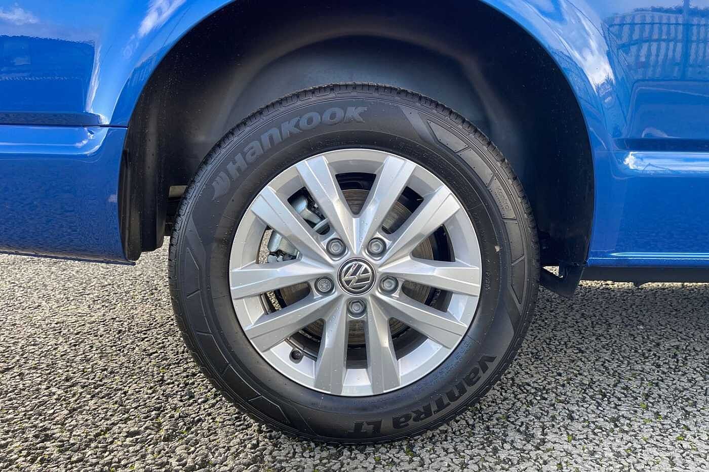 Volkswagen Transporter 2.0TDI 110ps T28 Highline BMT SWB PV