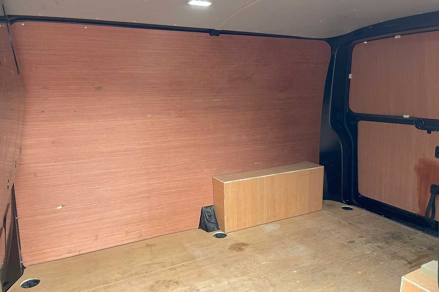 Volkswagen Transporter 2.0TDI 110ps T28 Highline BMT SWB PV