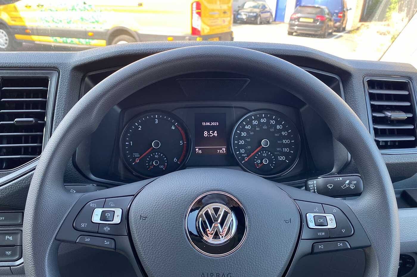 Volkswagen Crafter Cr35 Mwb Diesel Fwd Trendline