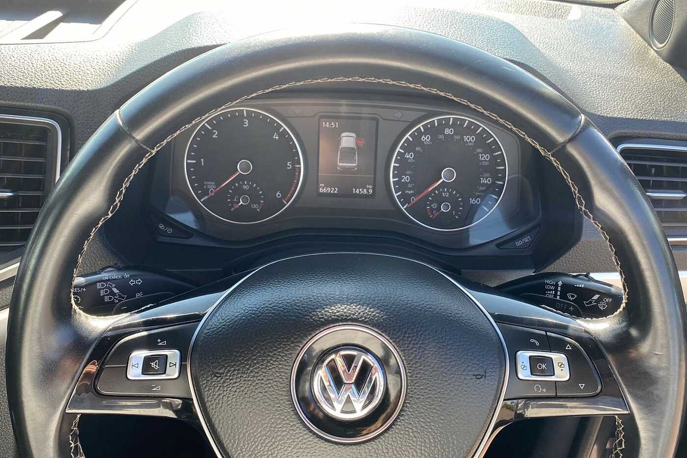 Volkswagen Amarok A33 Special Editions Aventura