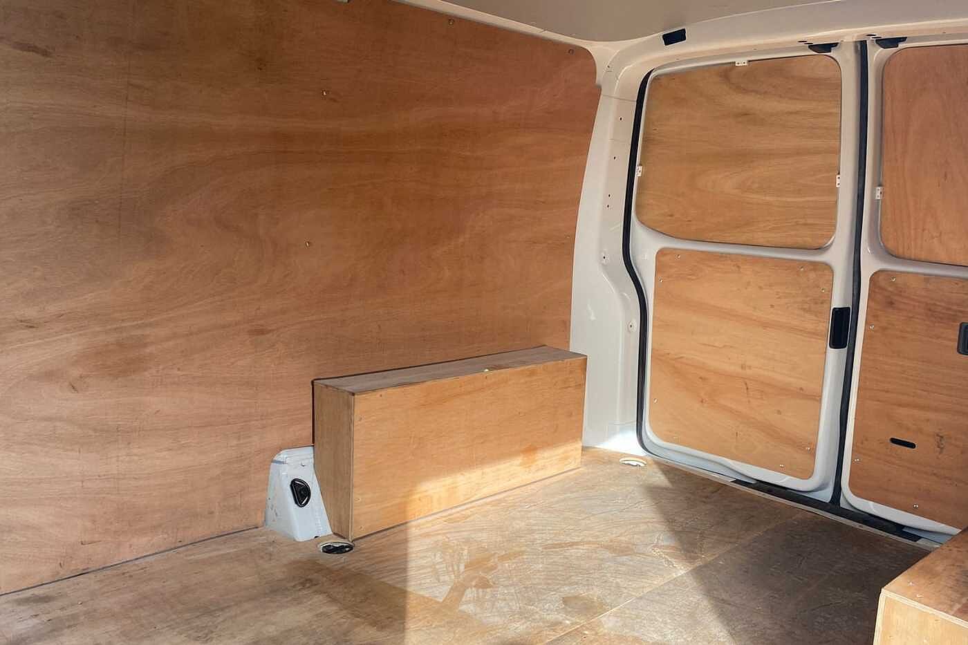 Volkswagen Transporter T28 Swb Diesel Startline