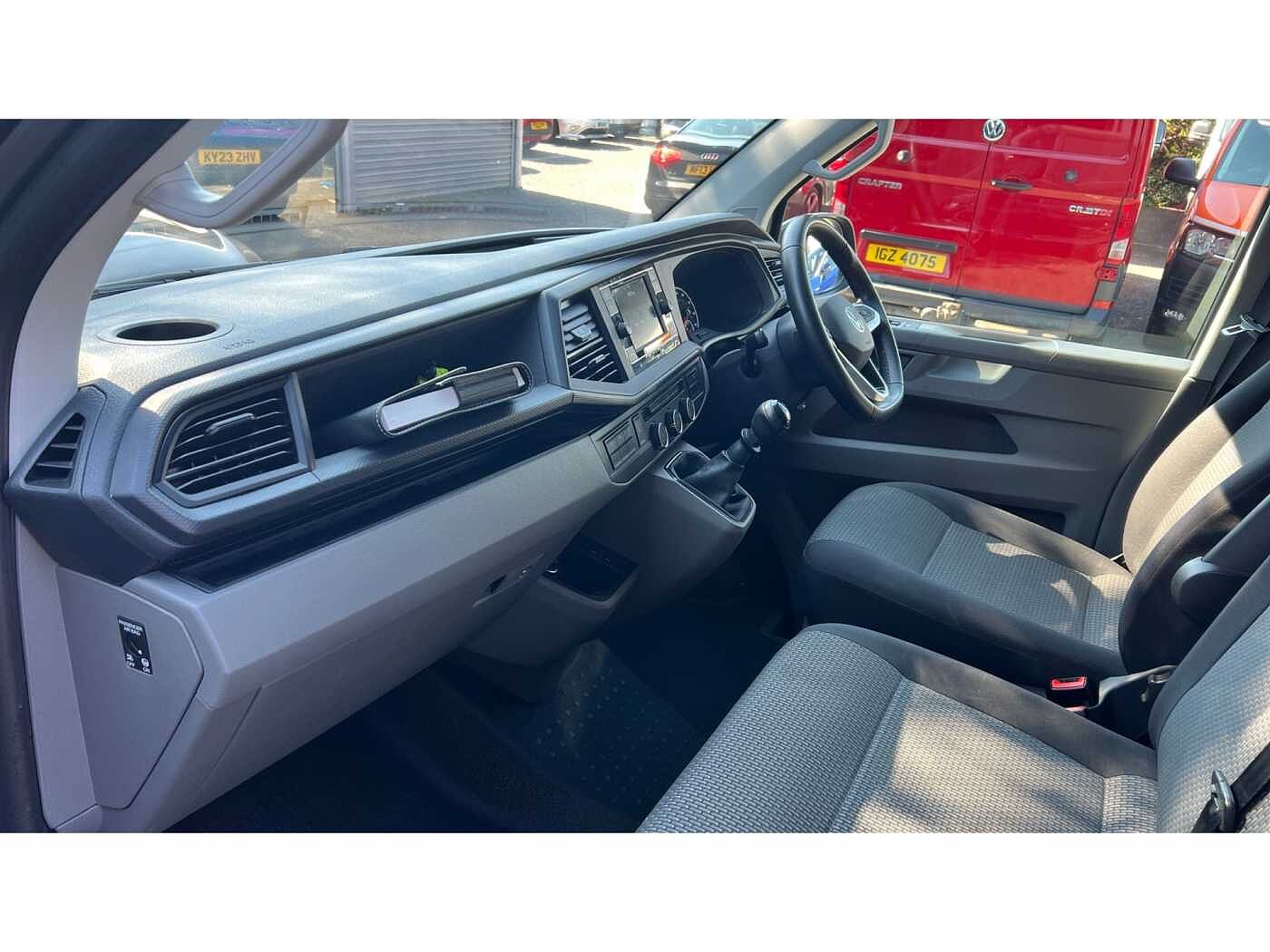 Volkswagen Transporter T28 Panel van Highline SWB 110 PS 2.0 TDI 5sp Manual