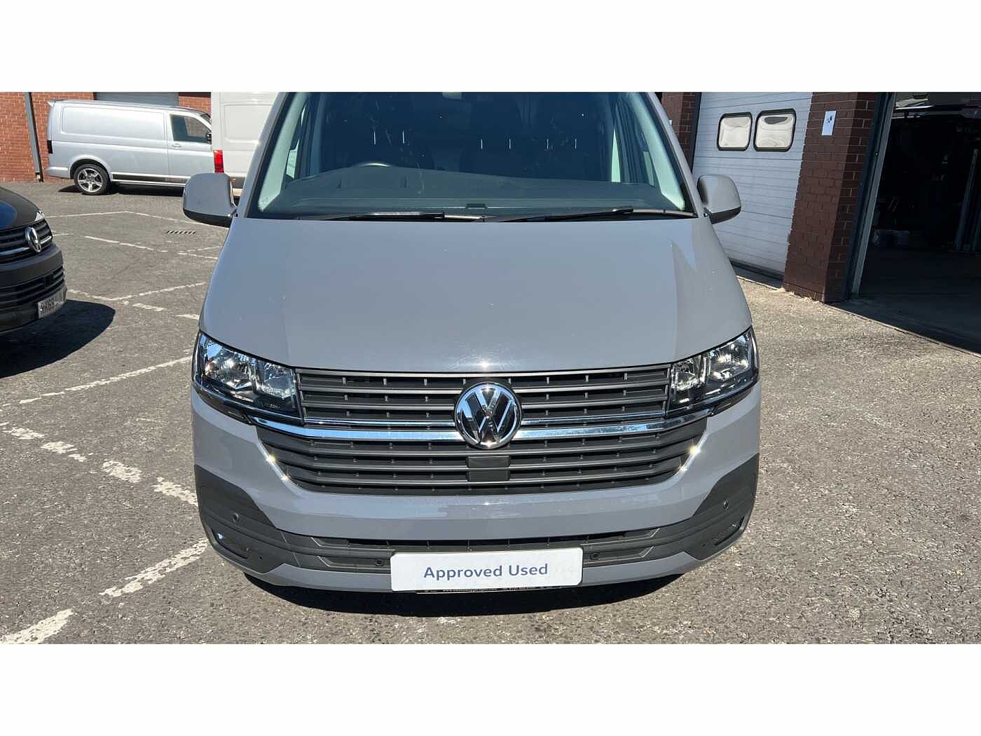 Volkswagen Transporter T28 Panel van Highline SWB 110 PS 2.0 TDI 5sp Manual