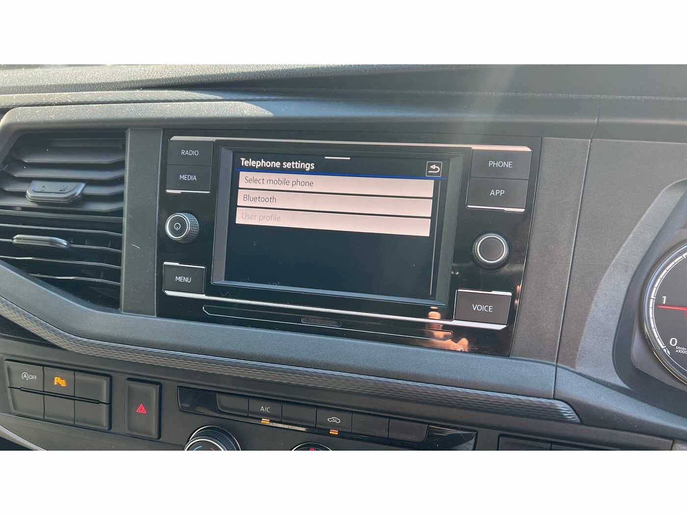 Volkswagen Transporter T28 Panel van Highline SWB 110 PS 2.0 TDI 5sp Manual