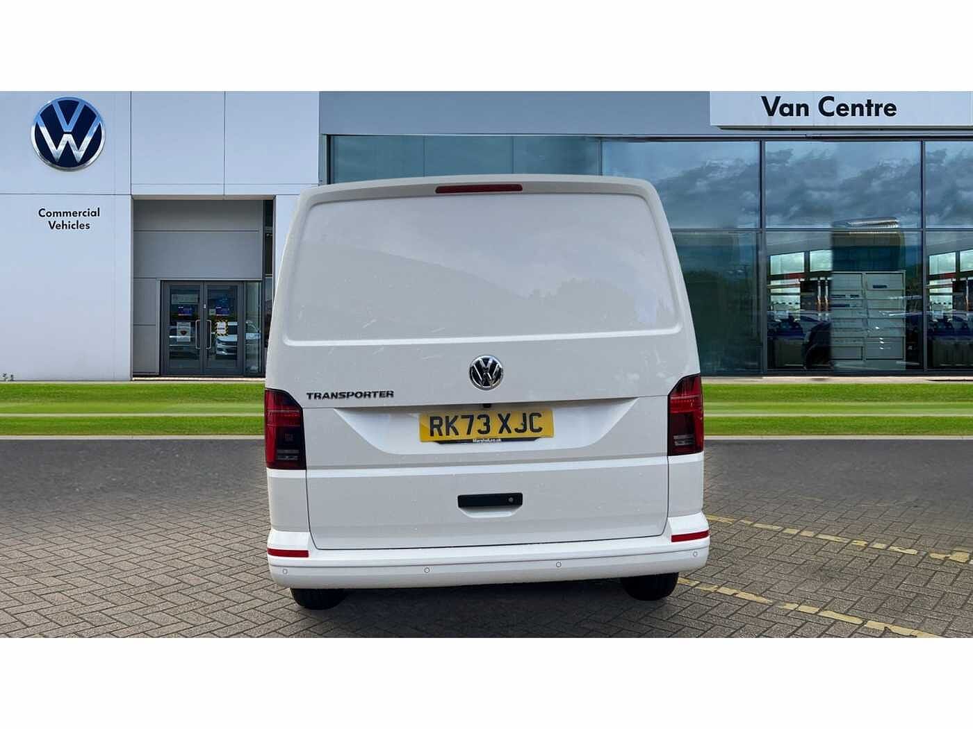 Volkswagen Transporter T30 Panel van Highline SWB 150 PS 2.0 TDI 7sp DSG