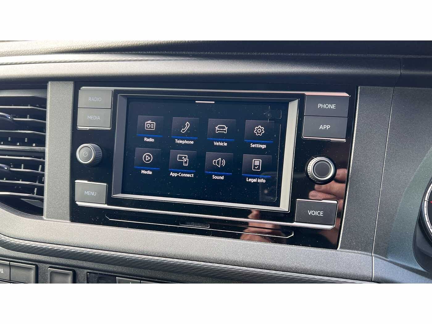 Volkswagen Transporter T30 Panel van Highline SWB 150 PS 2.0 TDI 7sp DSG