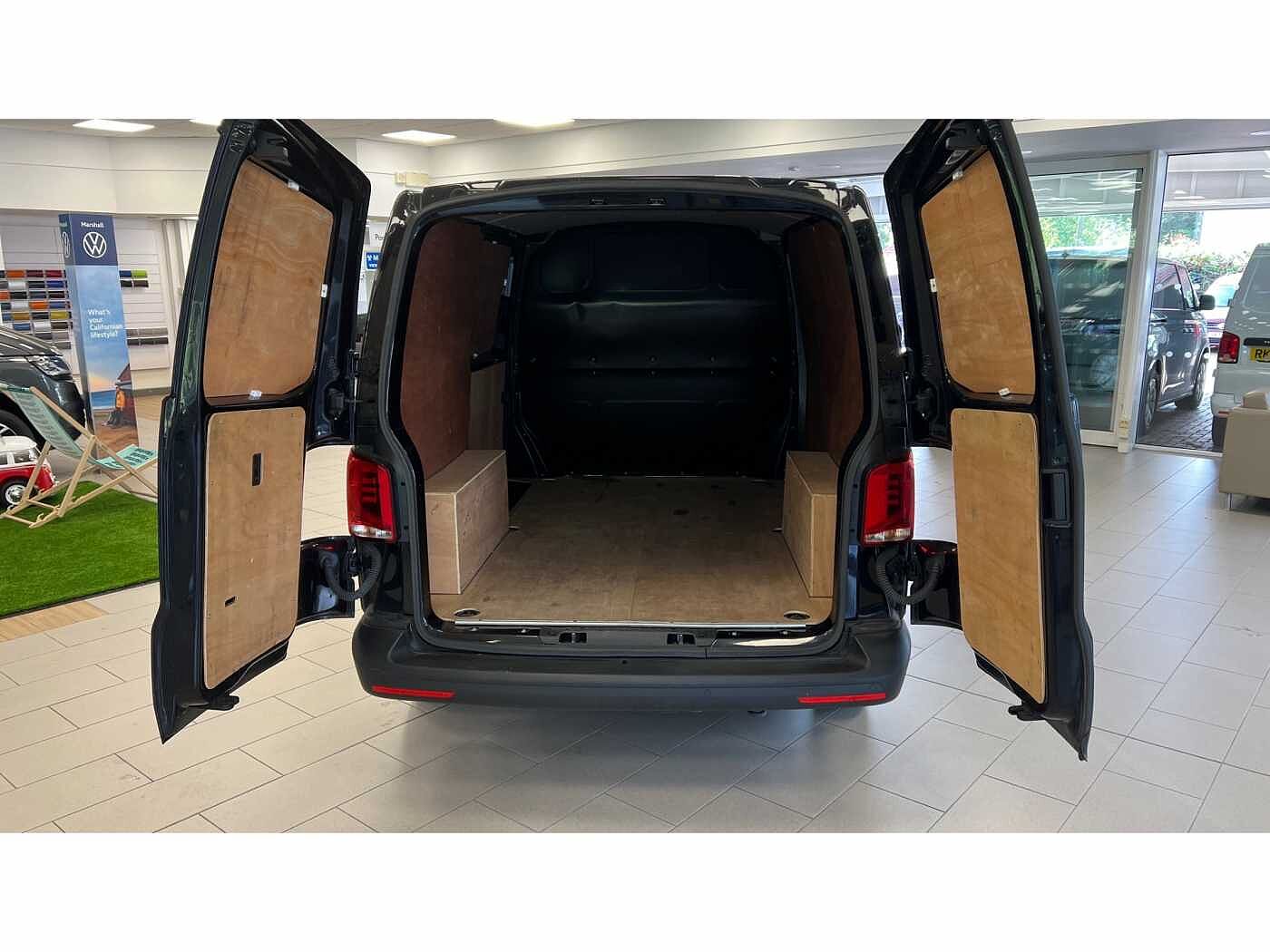 Volkswagen Transporter T28 Panel van Startline SWB 110 PS 2.0 TDI 5sp Manual