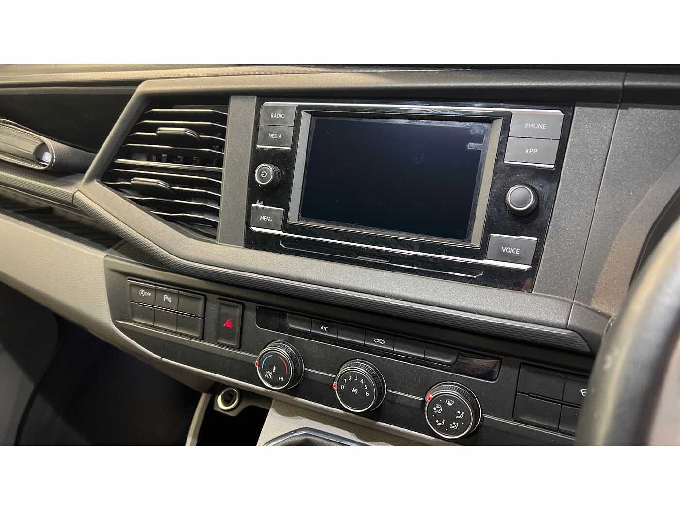 Volkswagen Transporter T28 Panel van Highline SWB 110 PS 2.0 TDI 5sp Manual