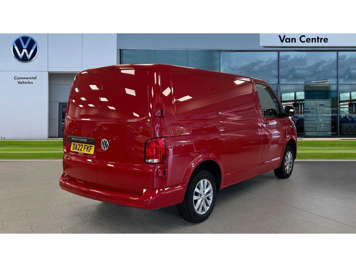 Volkswagen Transporter T28 Panel van Highline SWB 110 PS 2.0 TDI 5sp Manual