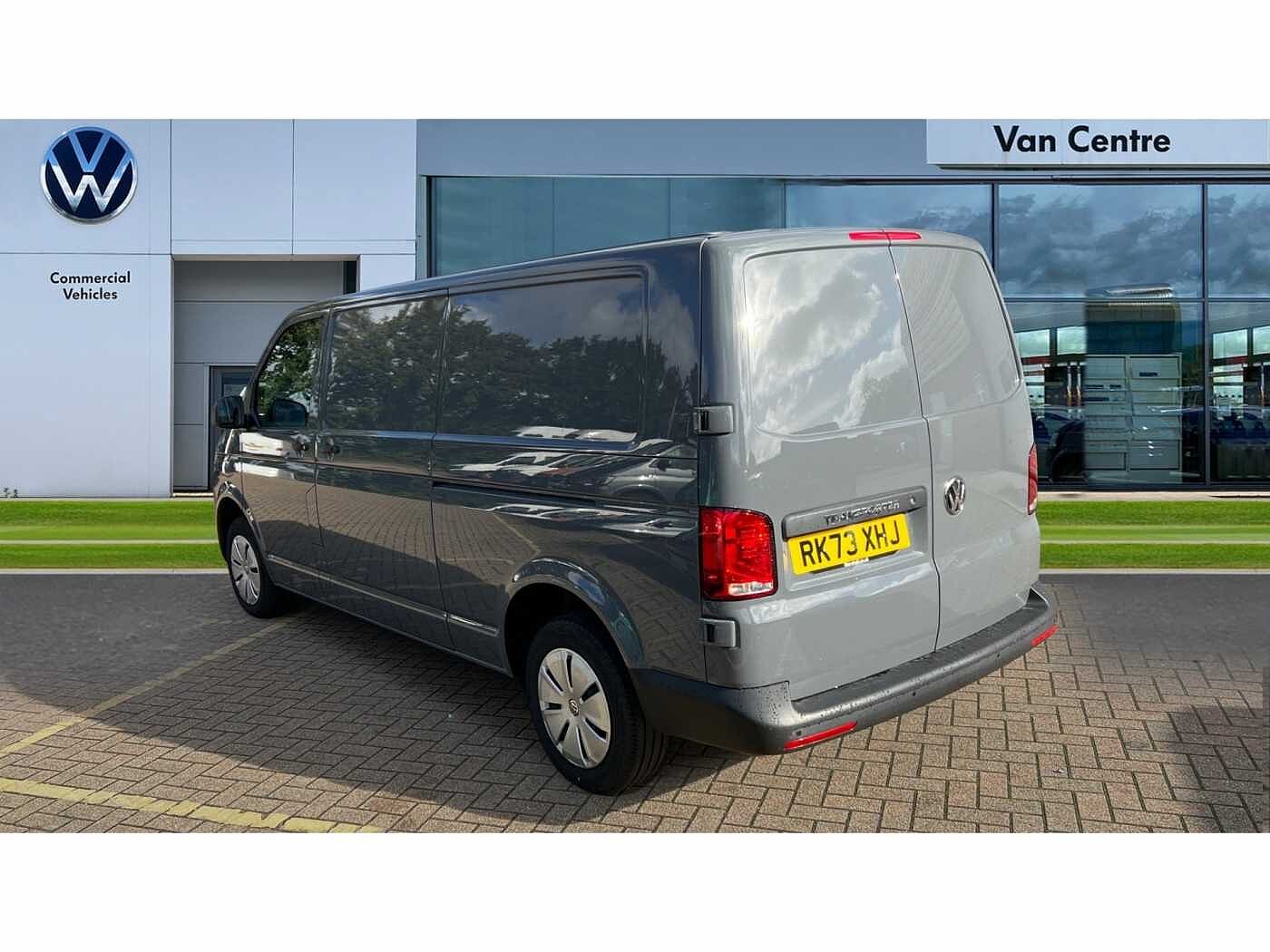 Volkswagen Transporter T30 Panel van Startline LWB 150 PS 2.0 TDI 6sp Manual