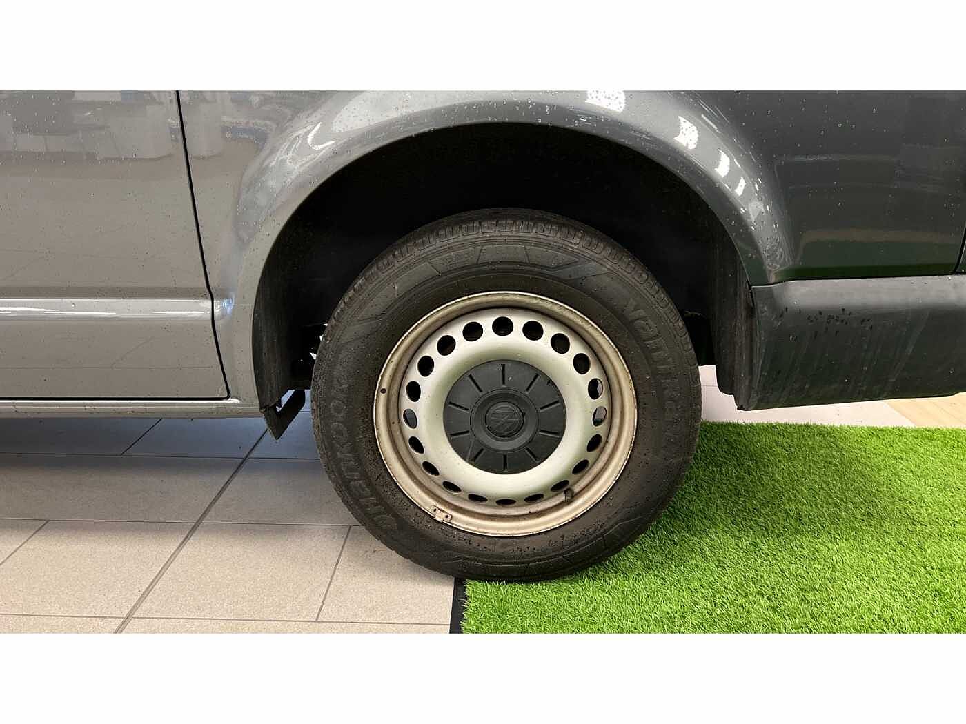Volkswagen Transporter T28 Panel van Startline SWB 110 PS 2.0 TDI 5sp Manual